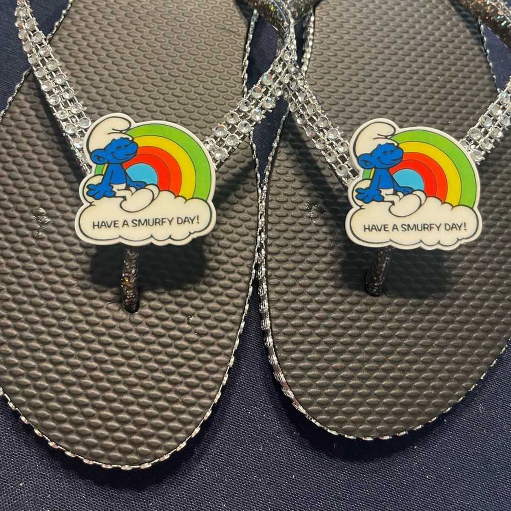 Smurf Flip Flops - Black